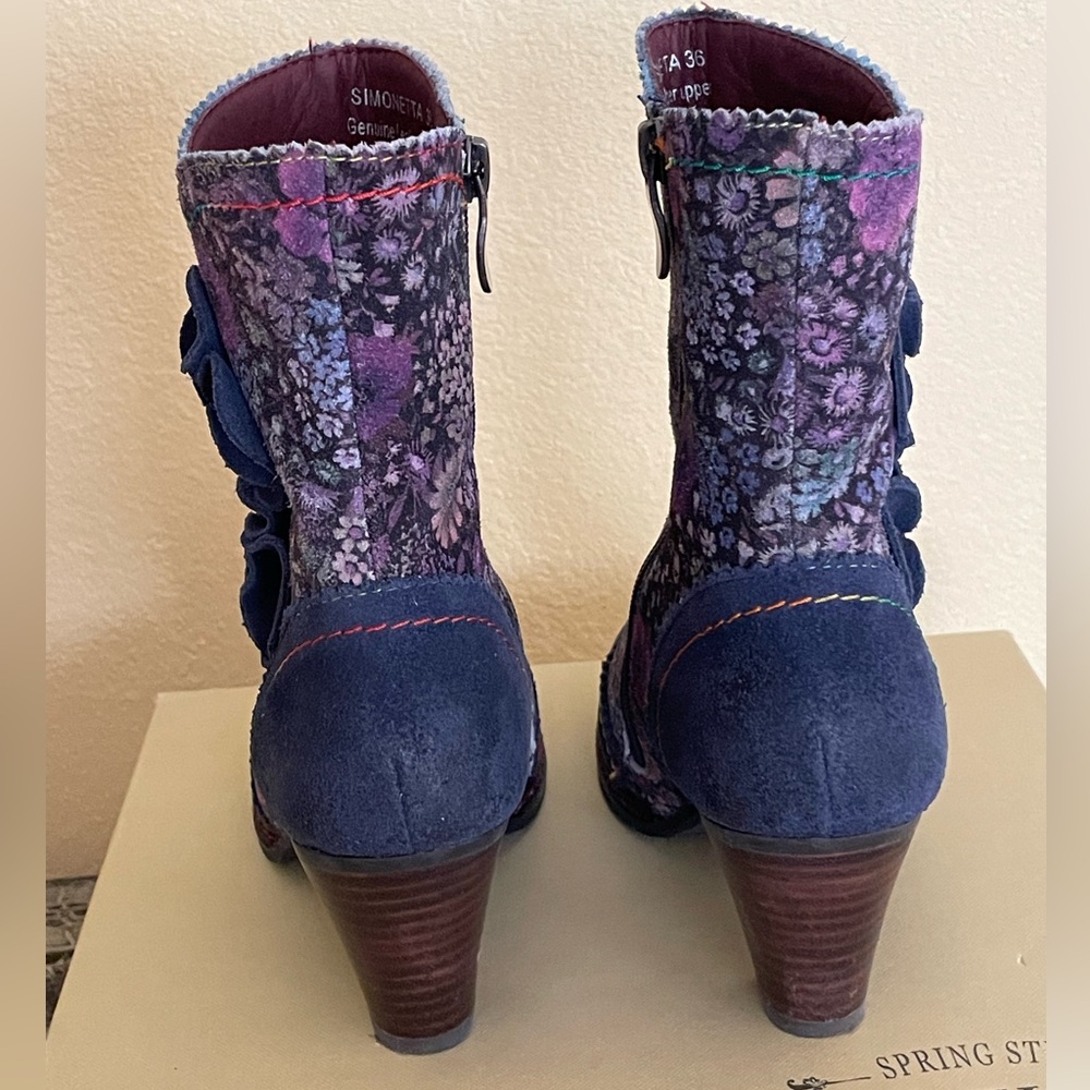 L’Artiste Blue Purple Floral Print Suede Heeled Boot Flannel Lined EU 36 US 6 - Picture 3 of 12